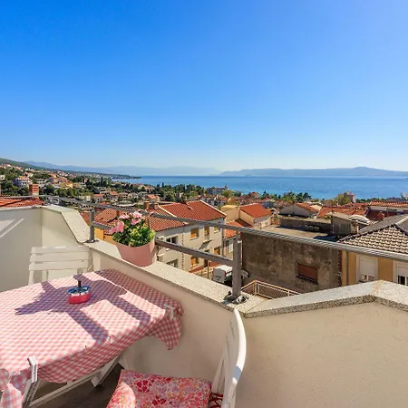 Exquisites Nur 350 Meter Zum Mit Herrlichem Meerblick, Privatparkplatz, Wifi Crikvenica