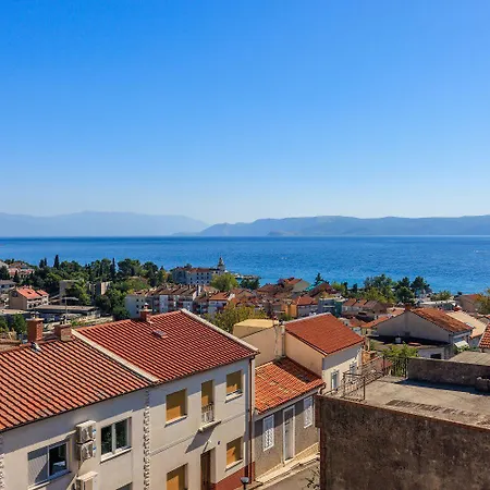 Exquisites Nur 350 Meter Zum Mit Herrlichem Meerblick, Privatparkplatz, Wifi * Crikvenica