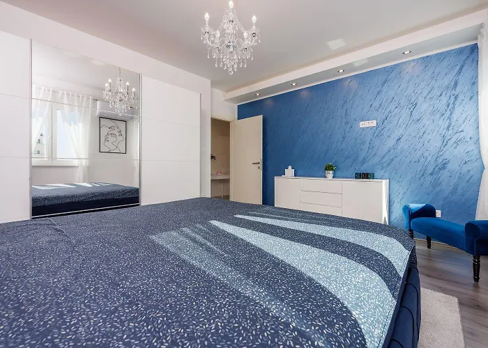 Exquisites Nur 350 Meter Zum Mit Herrlichem Meerblick, Privatparkplatz, Wifi *